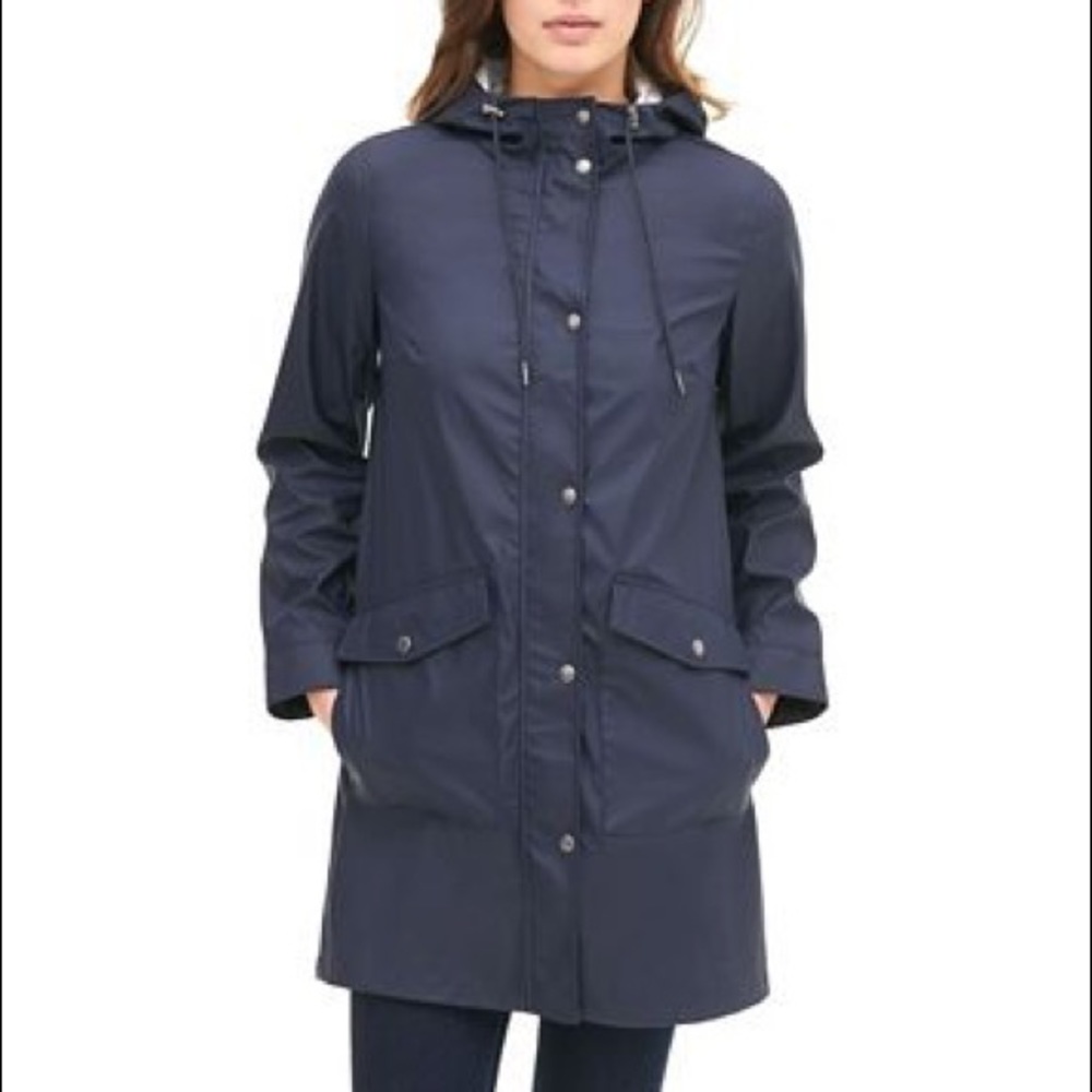 NWT Levi’s rubberized Fishtail raincoat - M & L